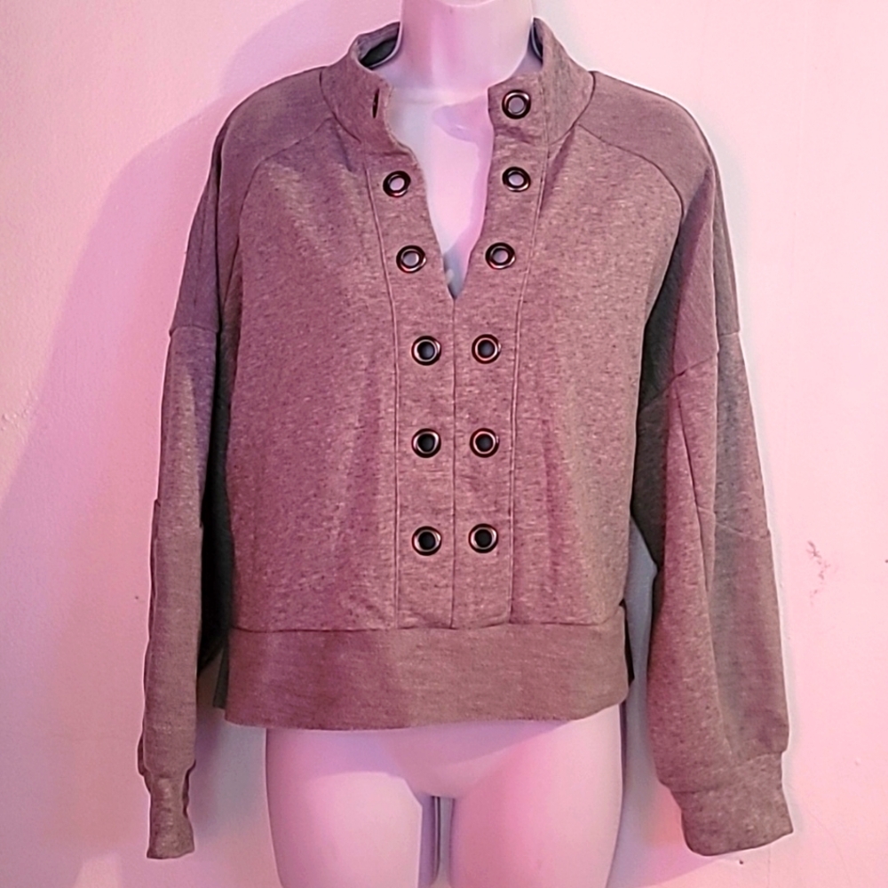 Belldini Light Gray Knit Top
